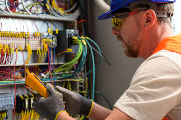 Best Circuit Breaker Repair  in Aurora, NE